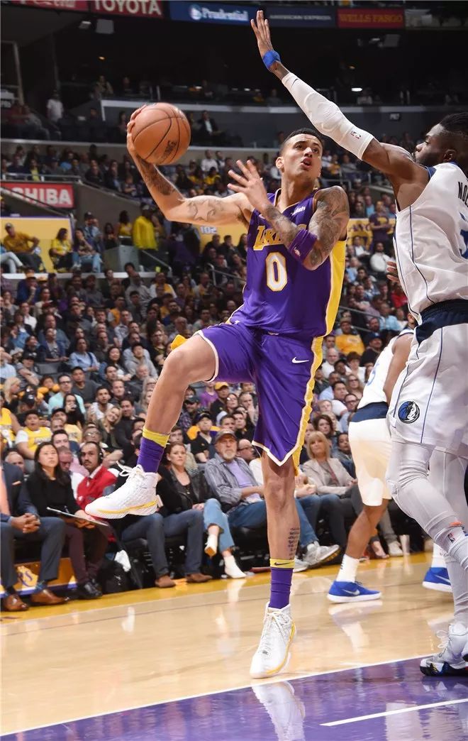  康利精准传导串联，森林狼团队篮球击败凯尔特人  